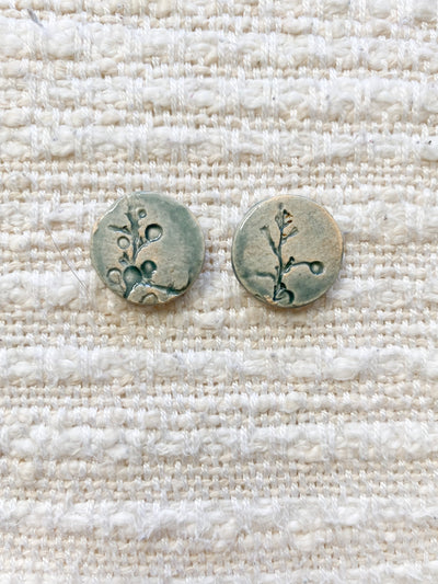 Ceramic Stud Earrings - Sargassum