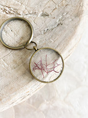 Brass Circle Resin Keychain - Agardhiella