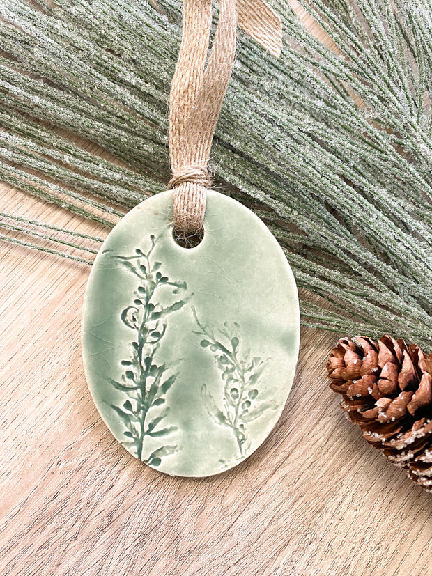 Ceramic Holiday Ornament - Oval - Sargassum