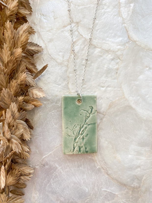 Ceramic Pendant Necklace - Sargassum