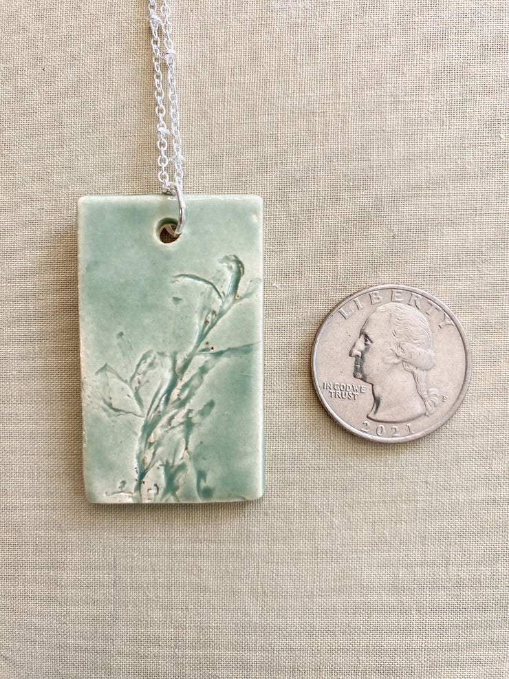 Ceramic Pendant Necklace - Sargassum