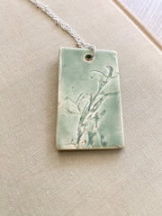 Ceramic Pendant Necklace - Sargassum