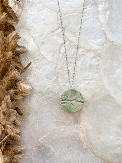 Ceramic Pendant Necklace - Sargassum