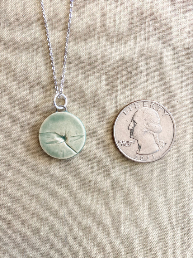Ceramic Pendant Necklace - White-top Sedge