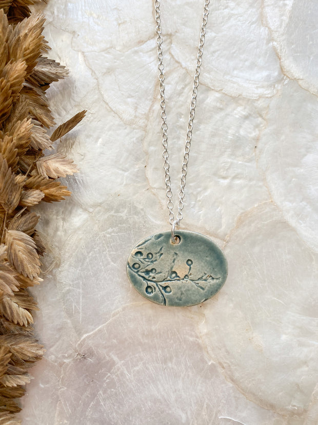 Ceramic Pendant Necklace - Sargassum