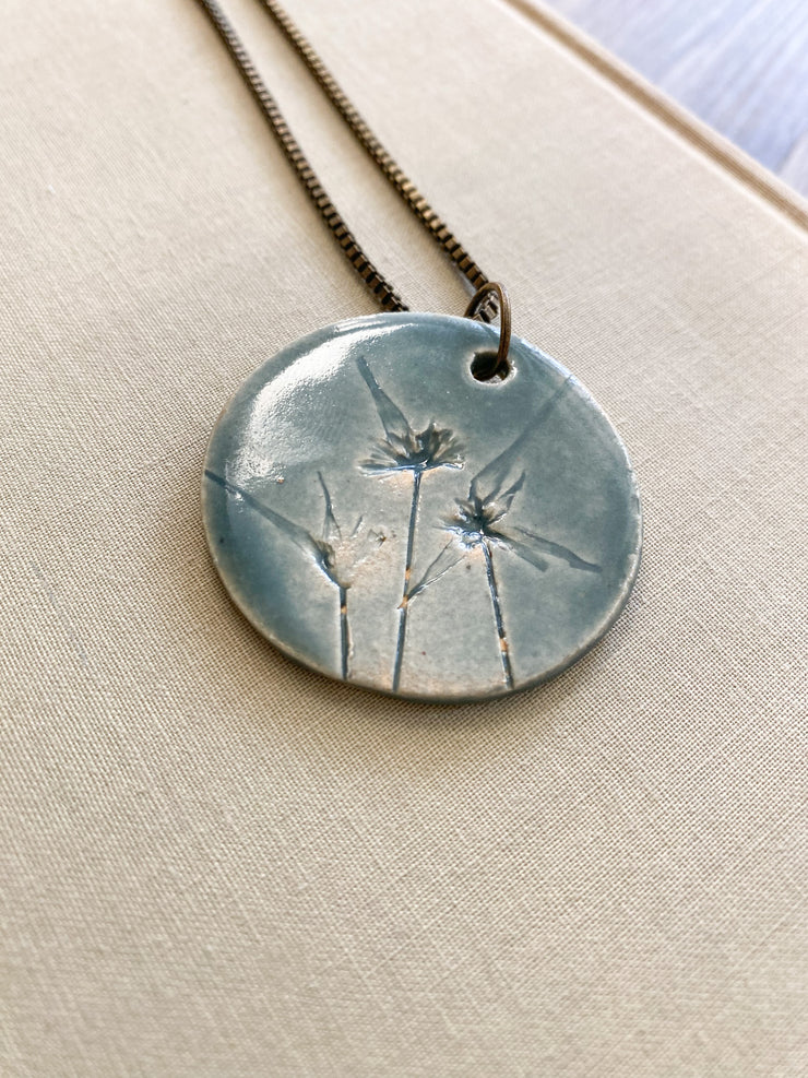 Ceramic Pendant Necklace - White-Top Sedge